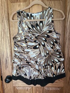 New York & Co Brand Sleeveless V Neck Top, In Layers,  EUC